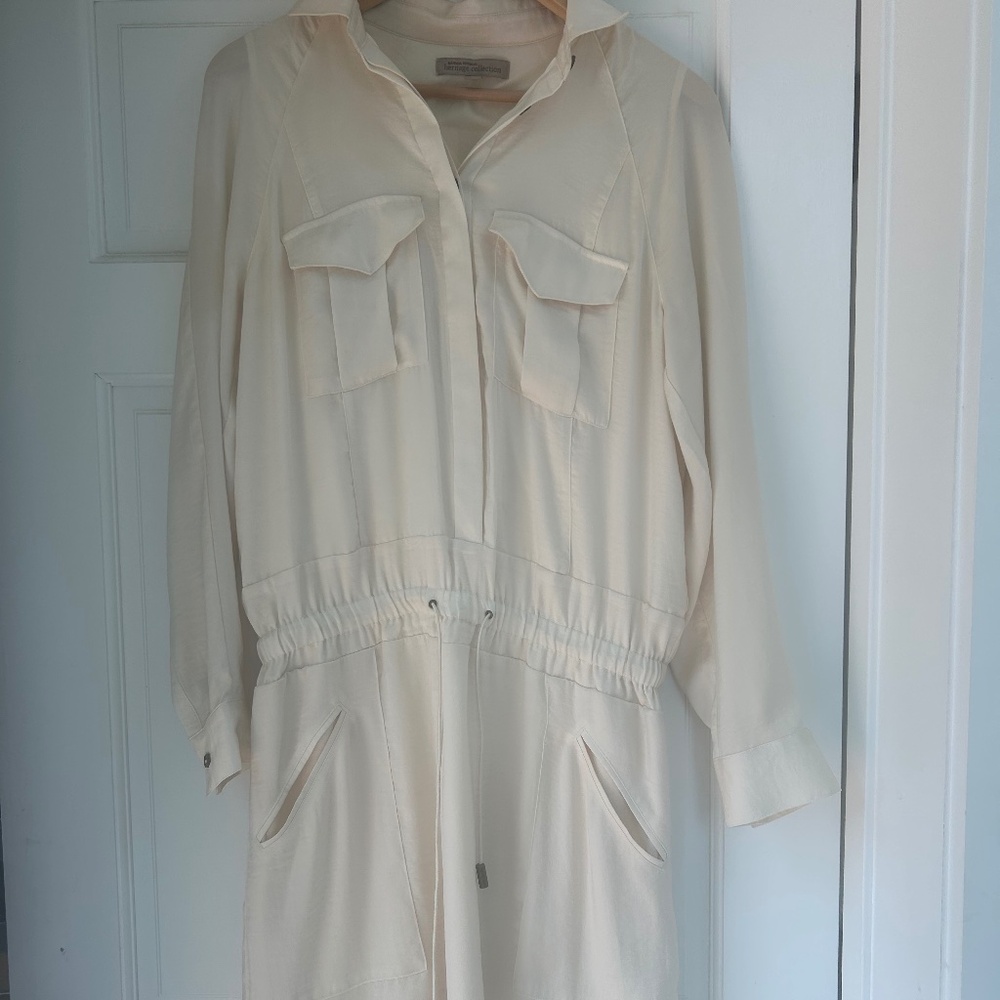 Banana Republic Heritage Collection Ivory Drop Waist Dress. Size 4.